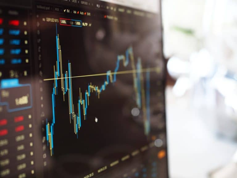 Comment choisir une plateforme de CFD et Forex ?