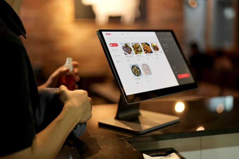 Comment évaluer la rentabilité en franchise : quels sont les outils indispensables ?